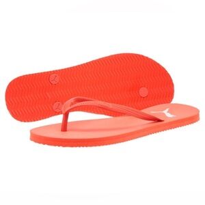 PUMA WOMEN’S FIRST FLIP FLOPS - HOT CORAL SIZE 8.5 (NEW WITH TAGS)